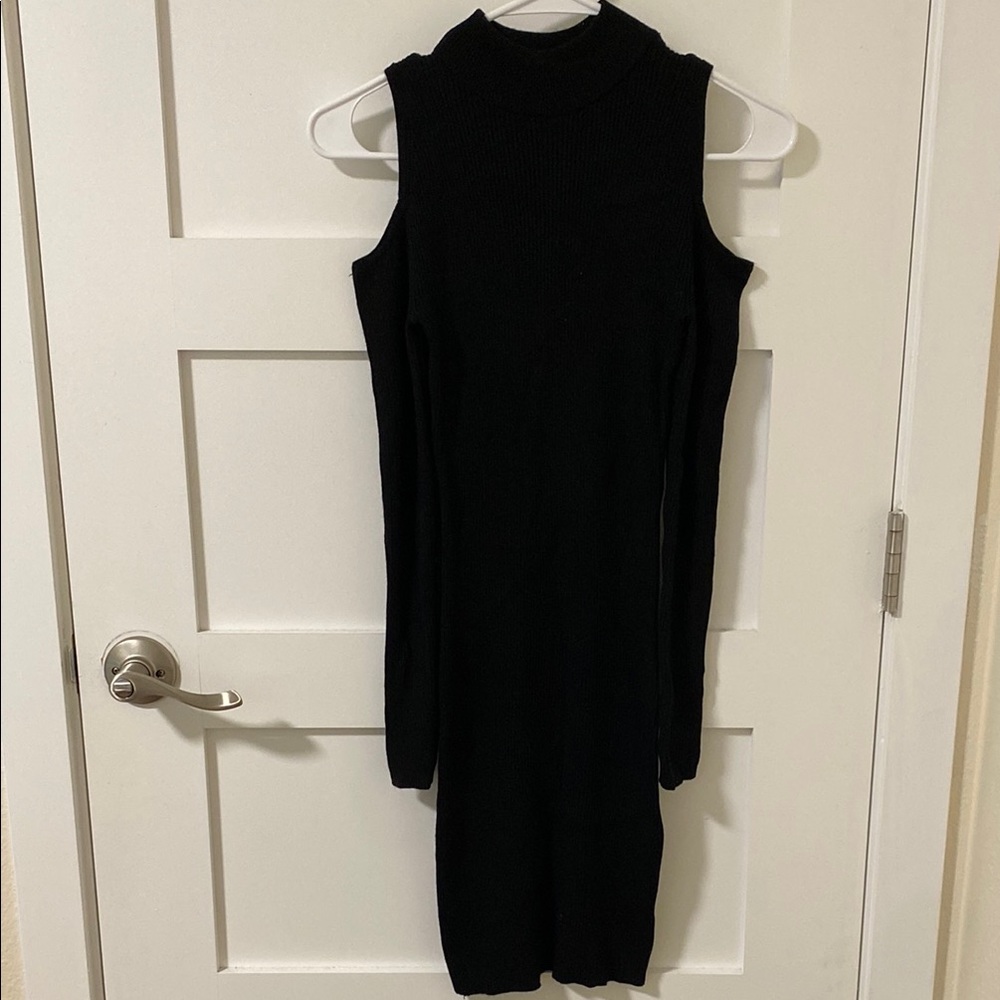 Elegant Black Cold Shoulder Dress